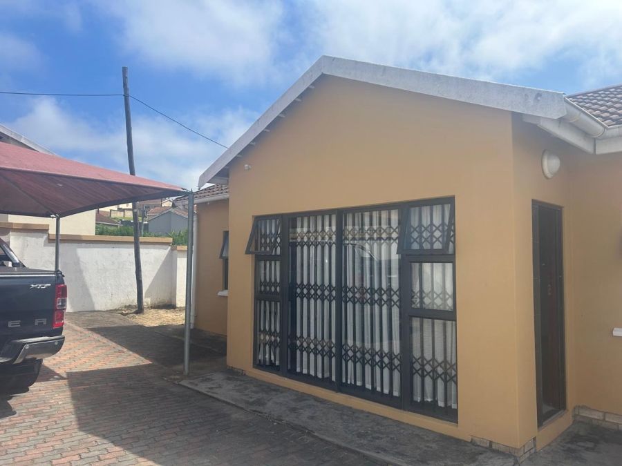To Let 3 Bedroom Property for Rent in Haven Hills Eastern Cape